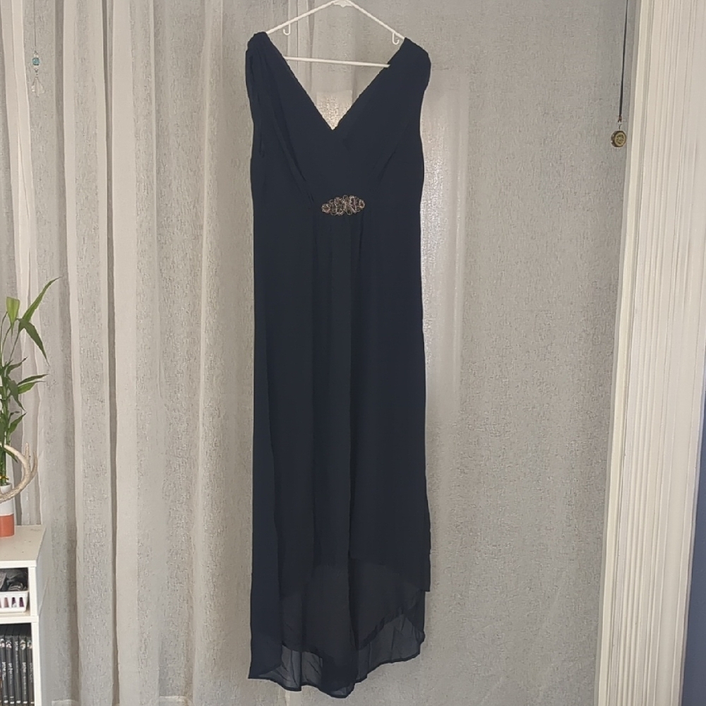 Elegant Navy Blue Evening Dress
